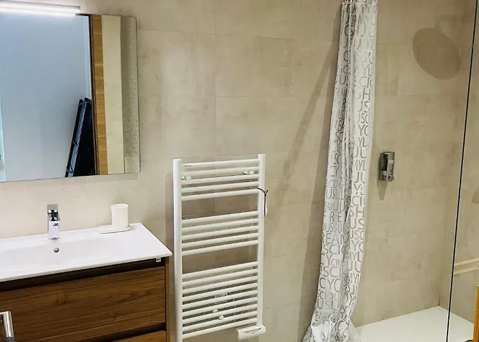 T2 - Marine De Sant Ambroggio, 20260 * לומיו