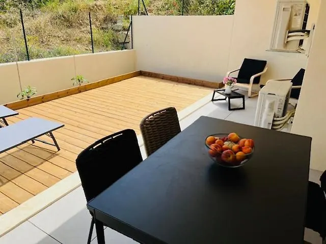 T2 - Marine De Sant Ambroggio, 20260 דירה *